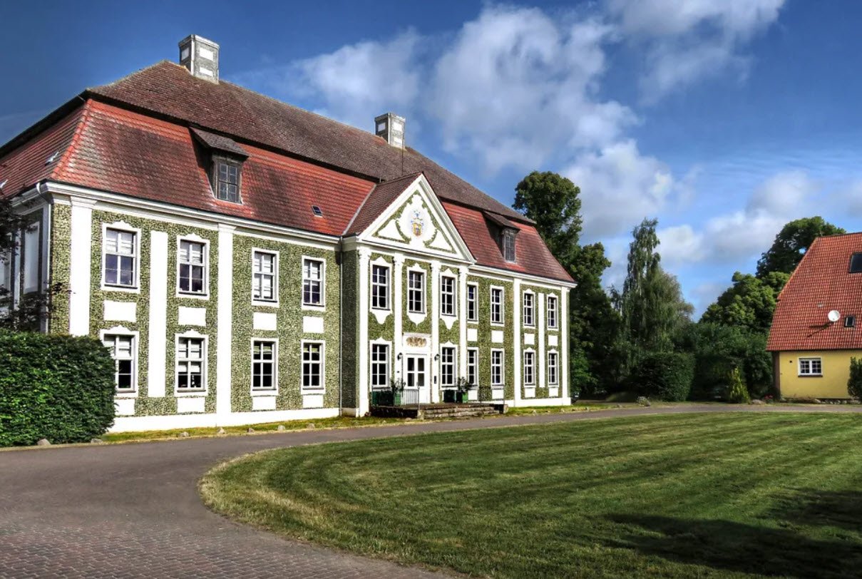 Barockschloss Rumpshagen, Ankershagen, Germany, Germany